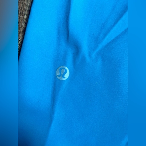 lululemon athletica Vibrant Blue Leggings crop size 10 - Picture 3 of 5